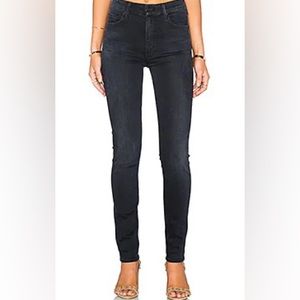 Mother Denim High Waisted Looker - Blackbird size 25